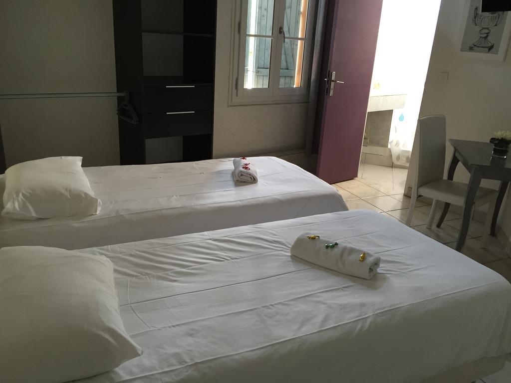 Hotel Restaurant Le 8 Mandelieu Εξωτερικό φωτογραφία